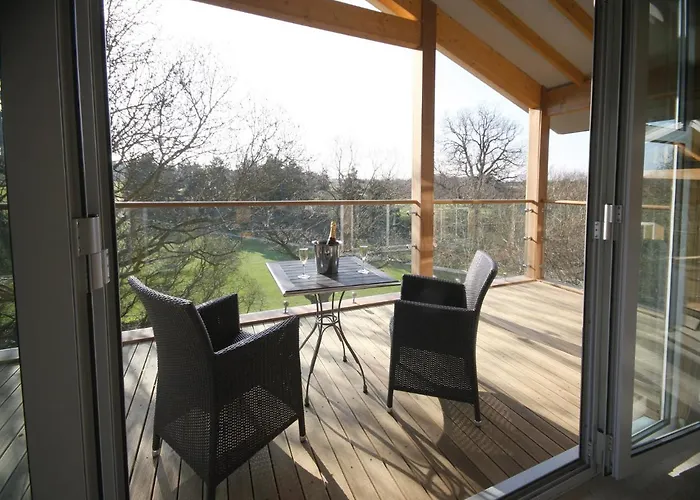 Apple Tree Lodges